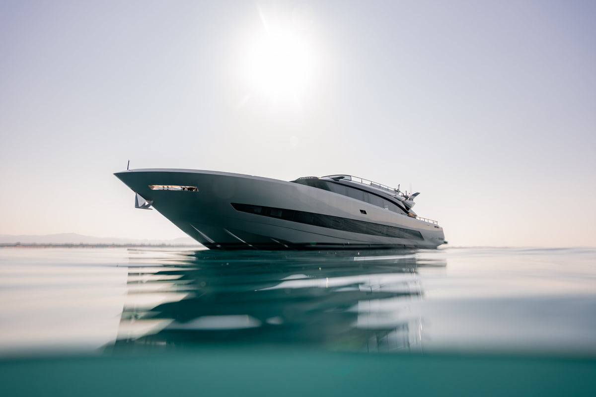 BRABUS AB110 viewed from water level