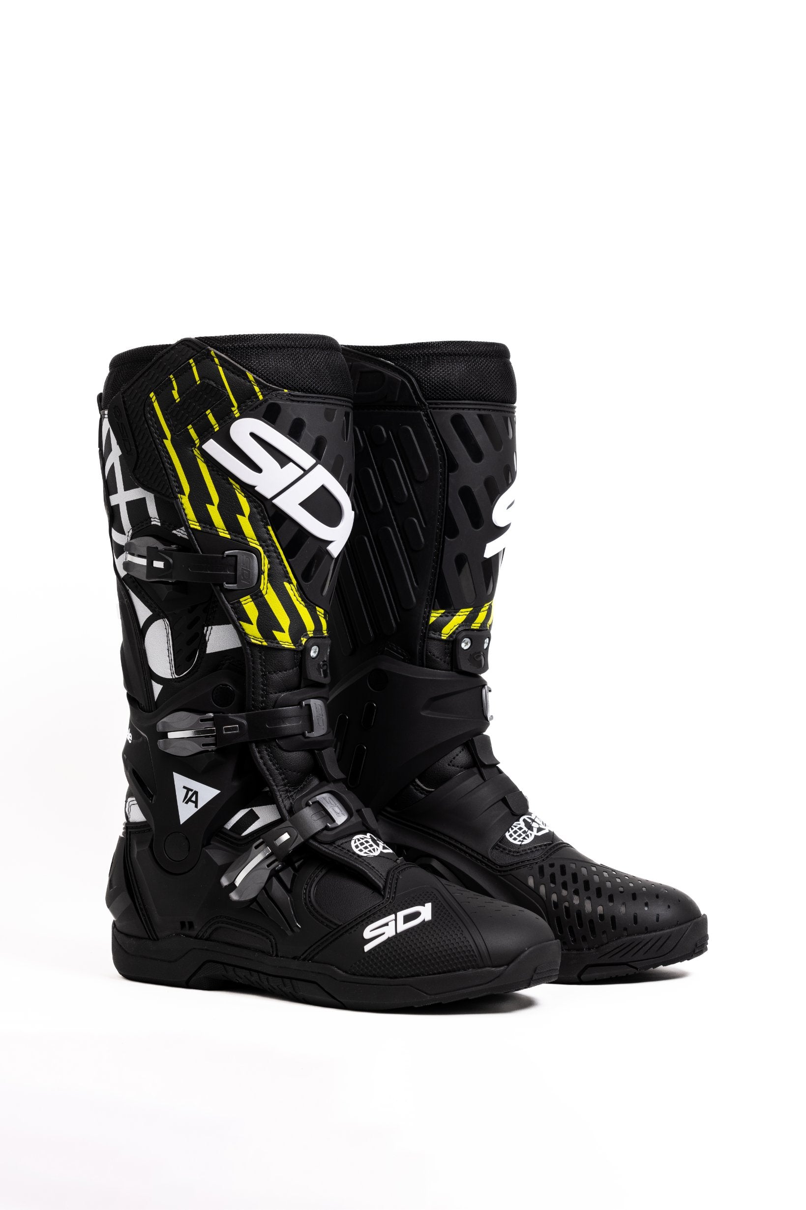 CROSSAIR TH3 - SIDI X TH3ARS3NAL3 - TheArsenale