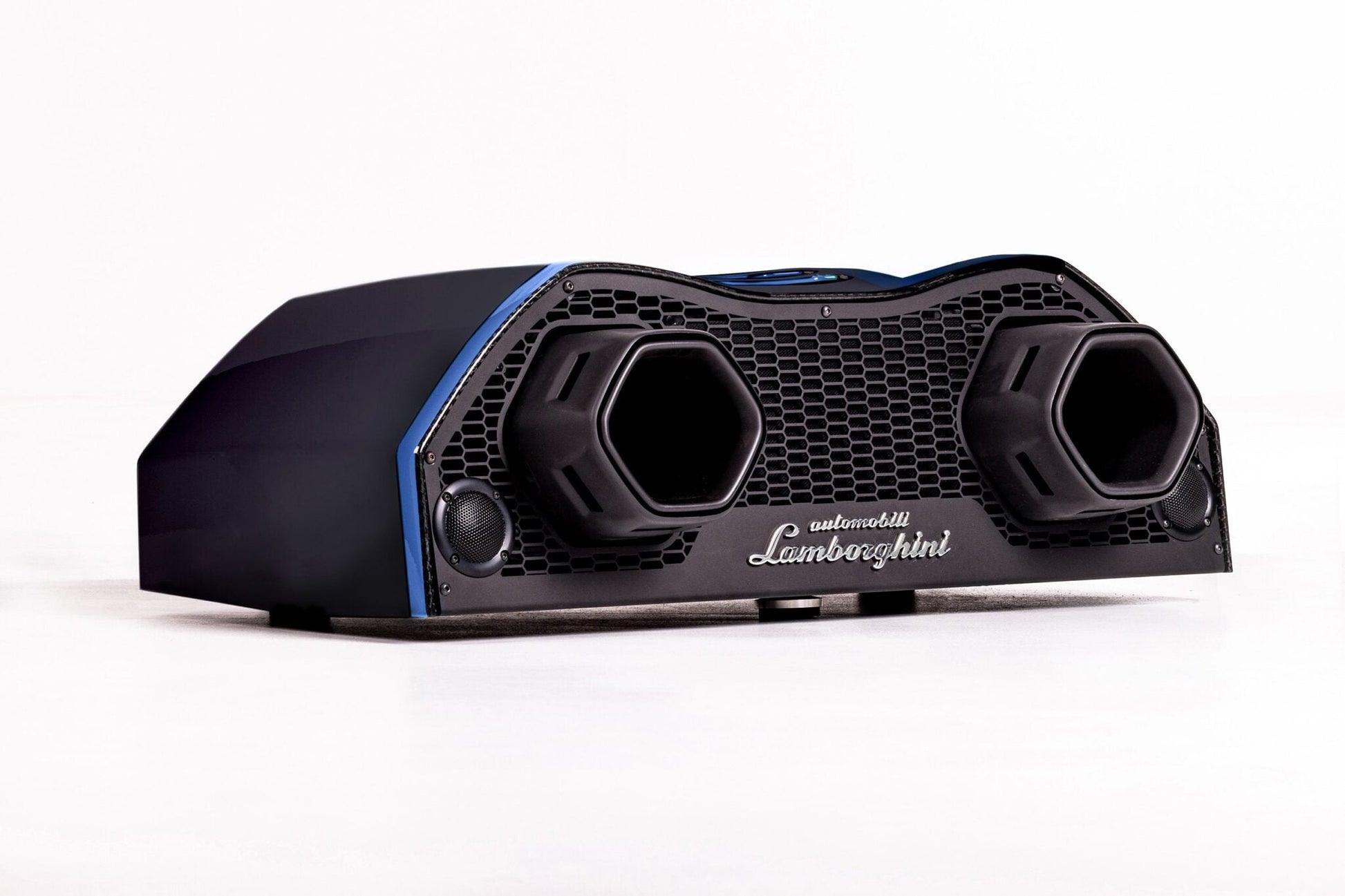 Automobili Lamborghini AVALÁN Sound System - TheArsenale