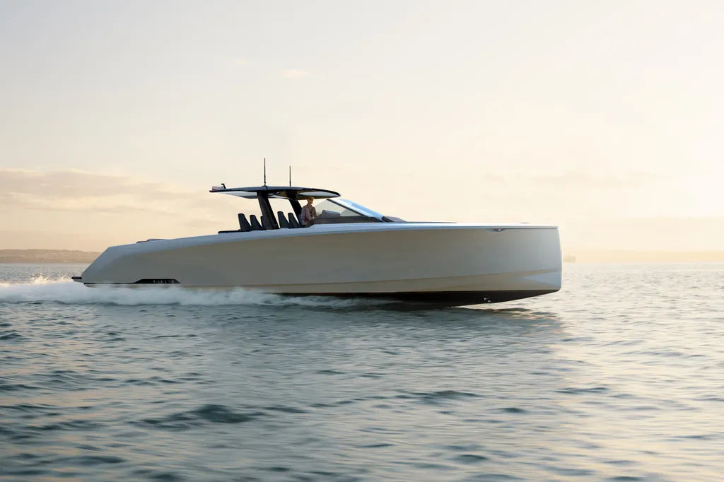 SIALIA YACHTS INTRODUCES THE 45 - ECO-FRIENDLY INNOVATION TAKES THE HELM