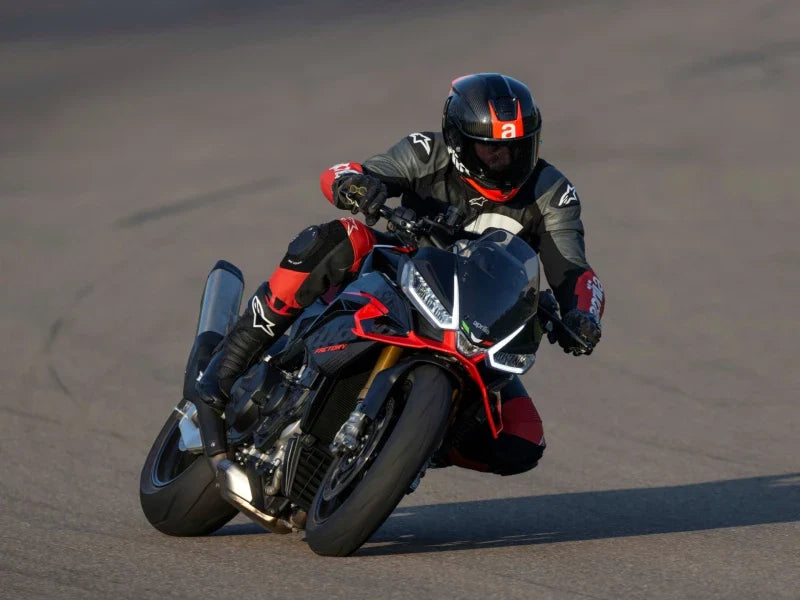 APRILIA'S AI-POWERED SUPERBIKES LEARN AND ADAPT TO YOUR RIDING STYLE