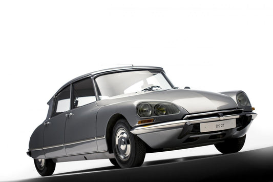 How Citroën Revolutionized Ride Quality in the 50s - TheArsenale