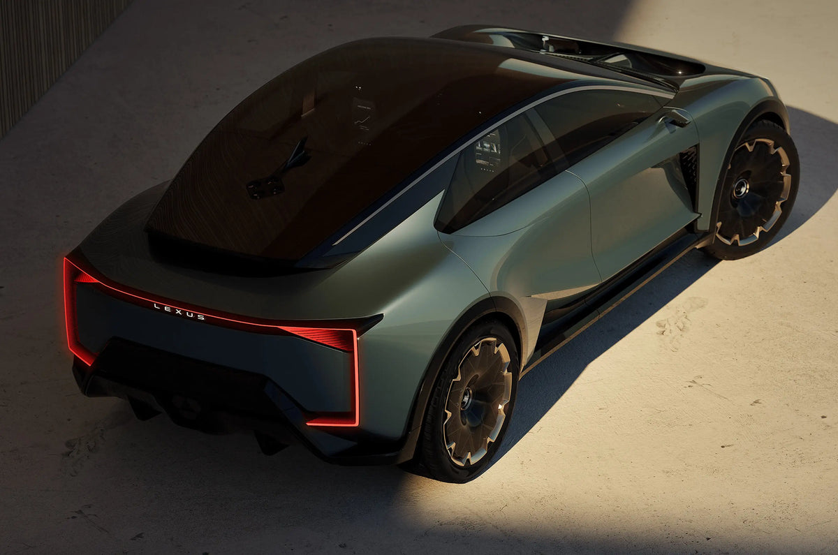 FUTURE LEXUS FLAGSHIP? WHAT THE LS COUPÉ CONCEPT REVEALS