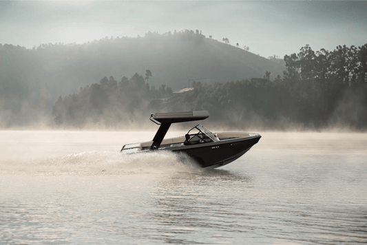 THE ARC SPORT REVOLUTIONIZES HIGH-PERFORMANCE BOATING - TheArsenale