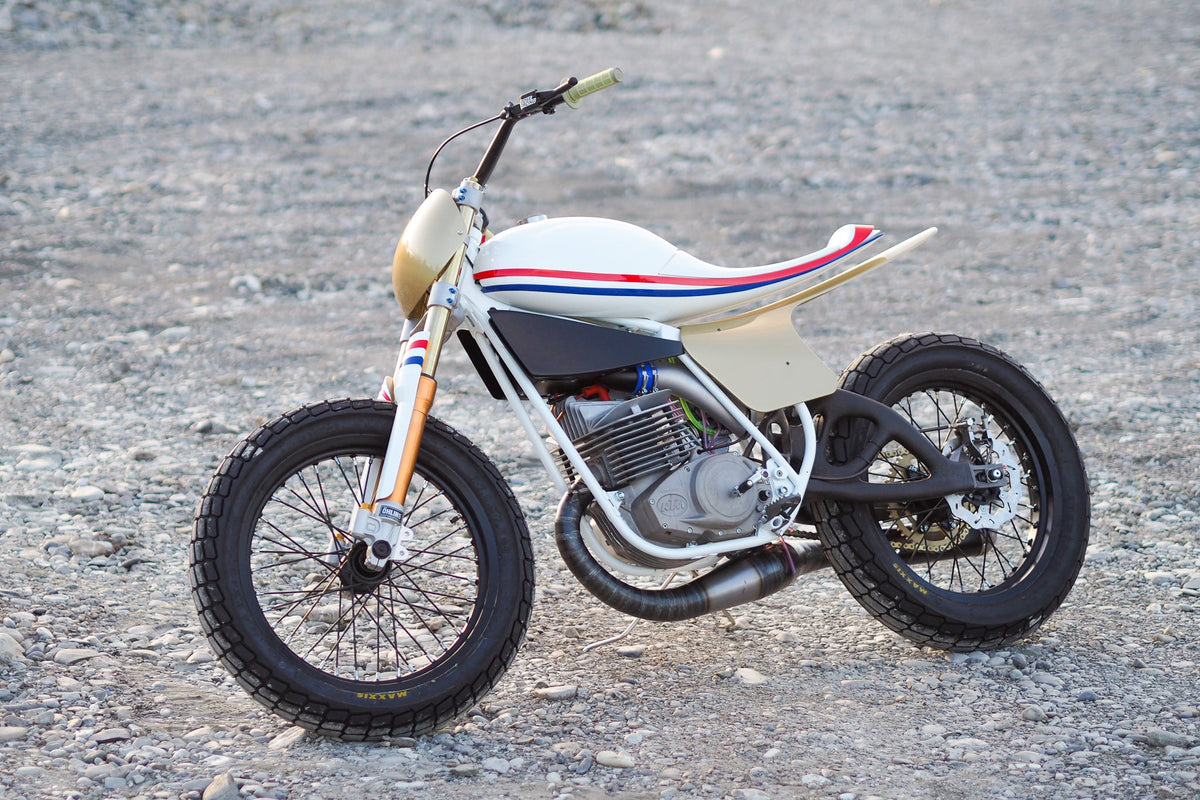 "The Lunar Project" KTM 250GS - TheArsenale