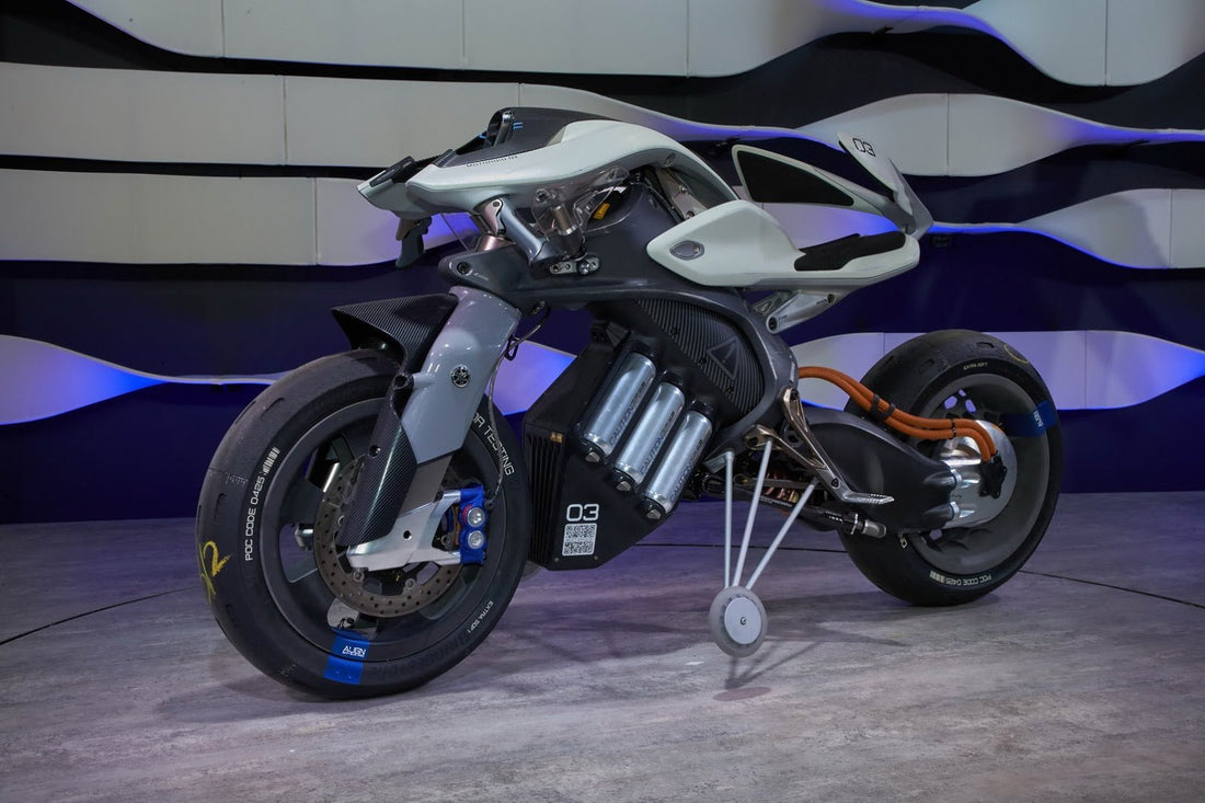 Yamaha MOTOROiD - Autonomous Motorcycles are a Thing now - TheArsenale