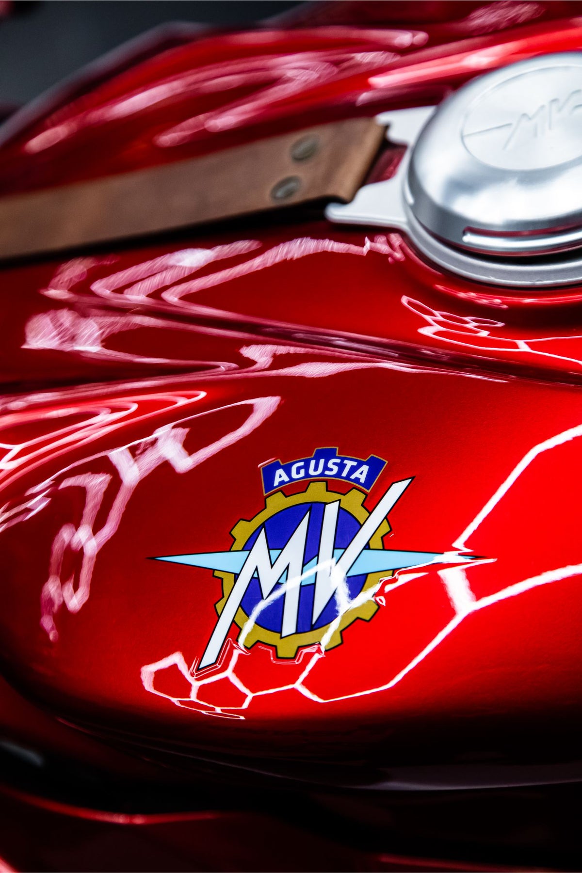 MV AGUSTA SUPERVELOCE 800 ORO