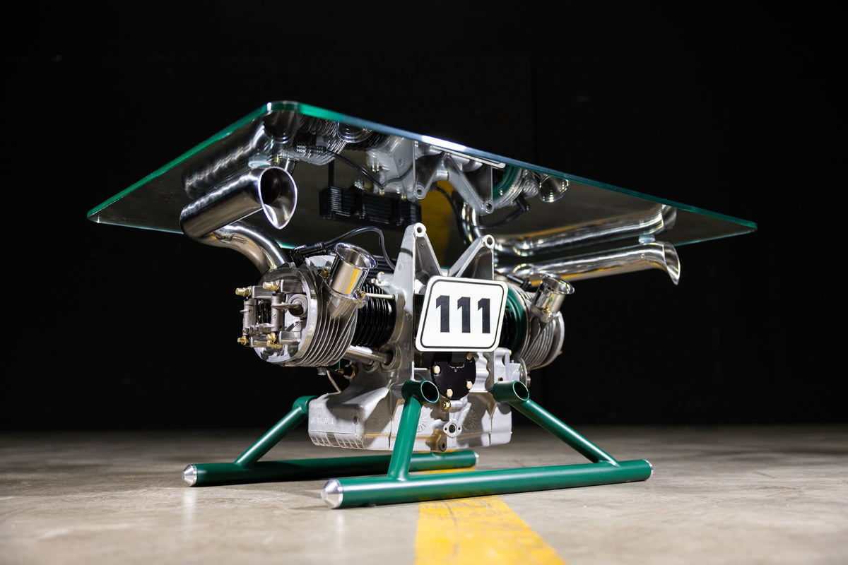 Citroen 2CV Engine Table - An Icon In Racing Edition