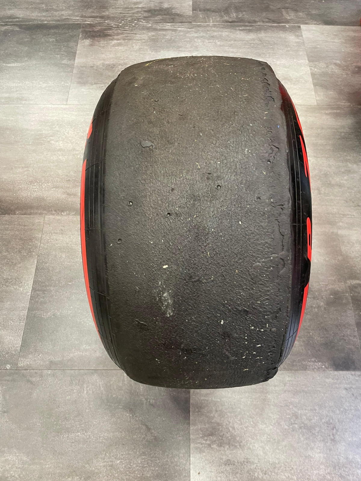 2021  RED BULL RACING FRONT LEFT F1 WHEEL USED BY MAX VERSTAPPEN (SOFT)