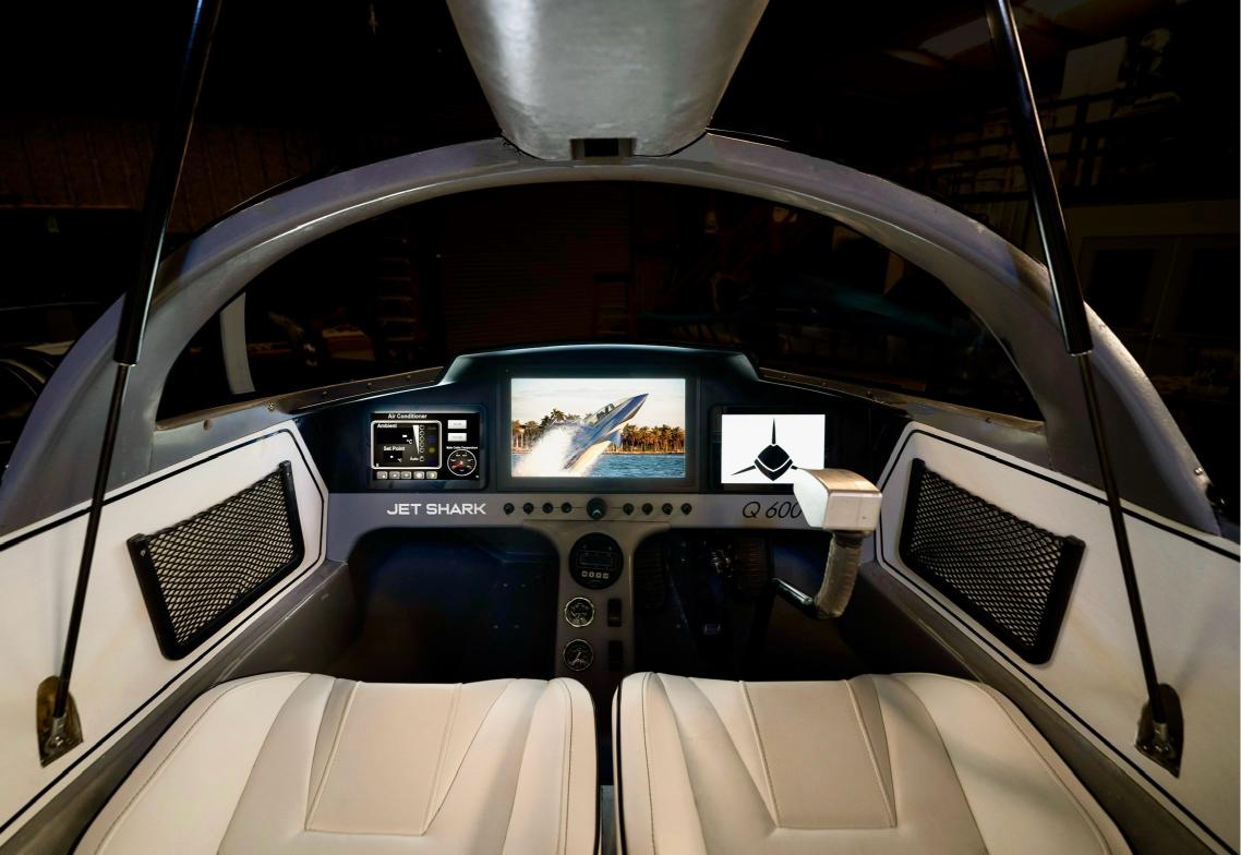Jet Shark Q600 - Submersible Boat
