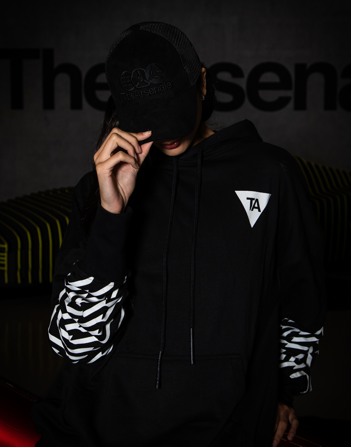 TECHNICAL MACHINES HOODIE BLACK STRIPES