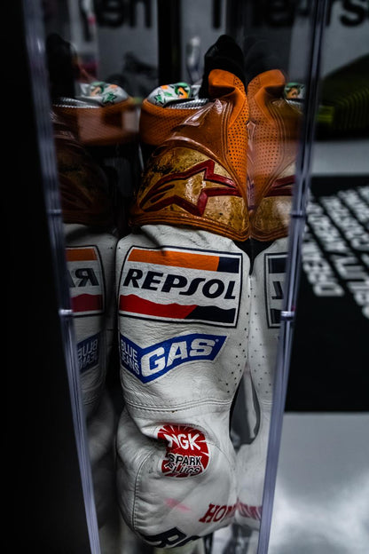 NICKY HAYDEN 2006 MOTOGP WORLD CHAMPION ORIGINAL LEATHER