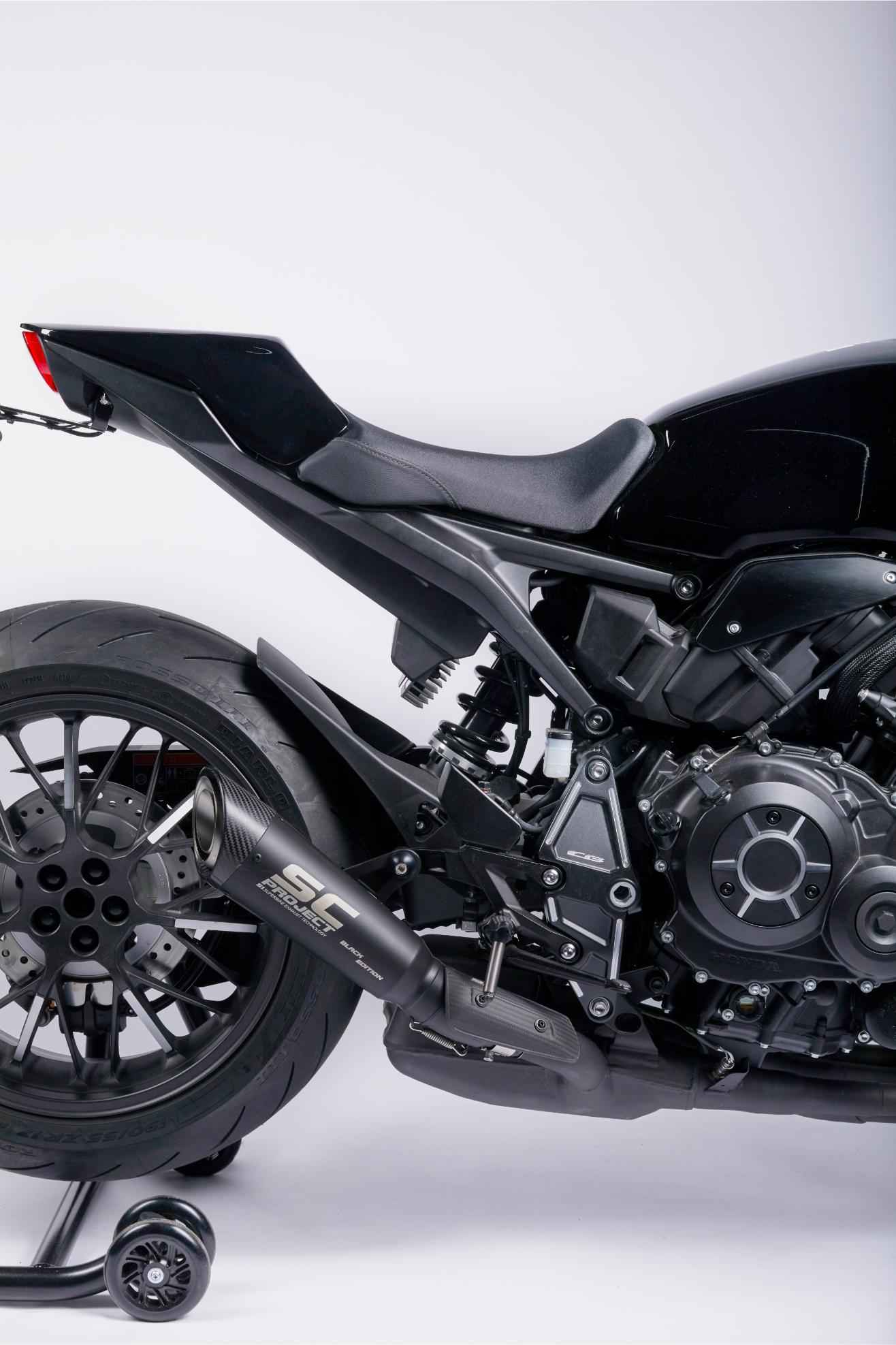 BW Honda CB1000R Black Edition - TheArsenale