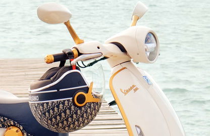 Vespa 946 Christian Dior - Luxury Scooter