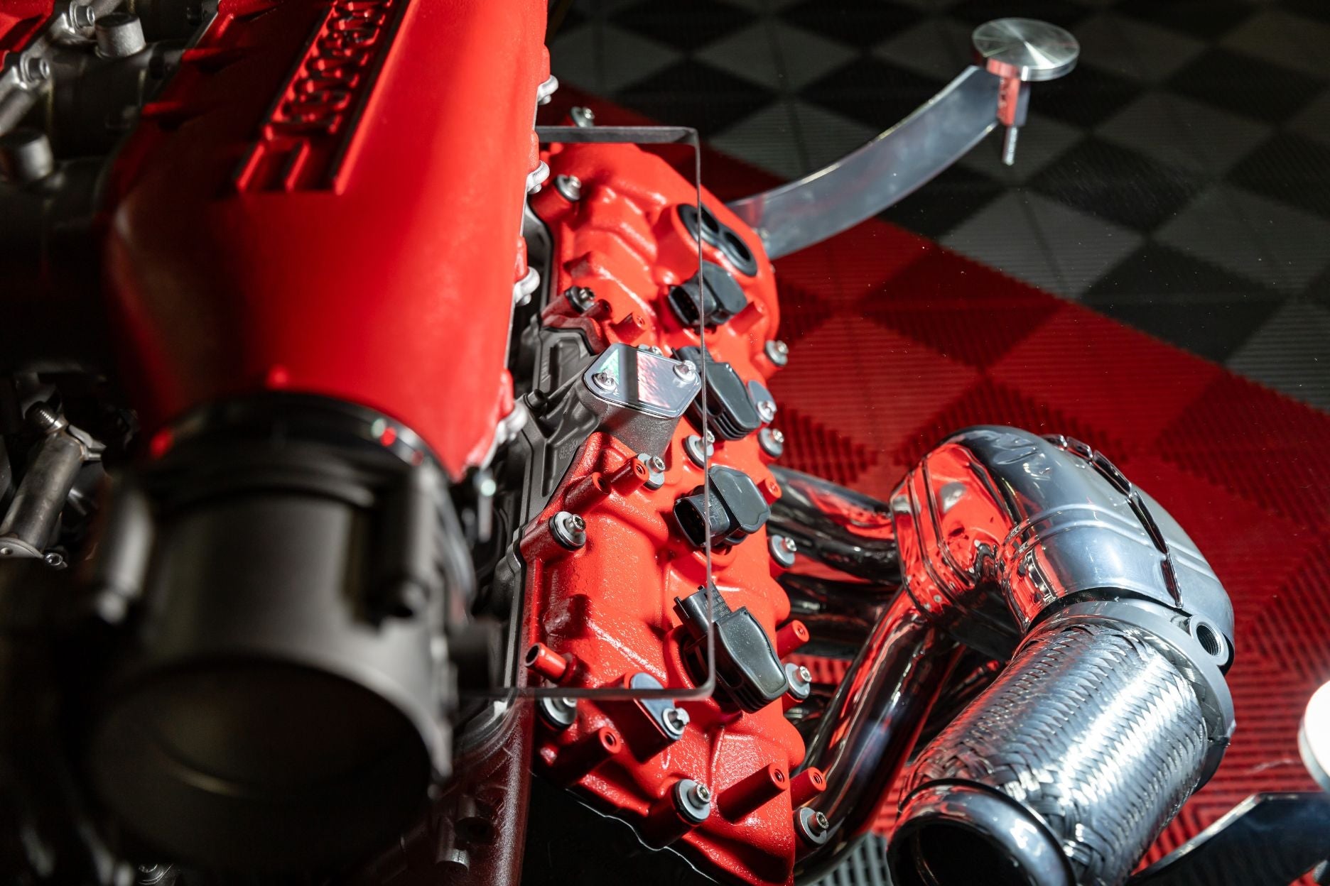 FERRARI 458 ENGINE COFFEE TABLE - TheArsenale