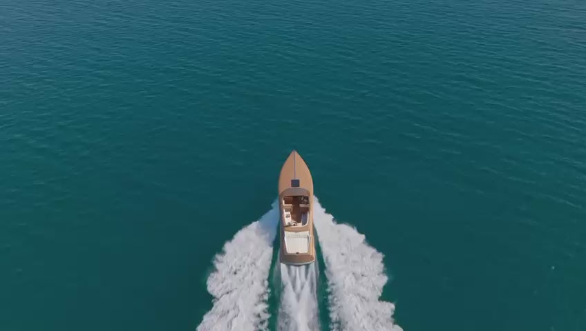 Blackbird x Beau Lake Limited-Edition 38’ Cruiser