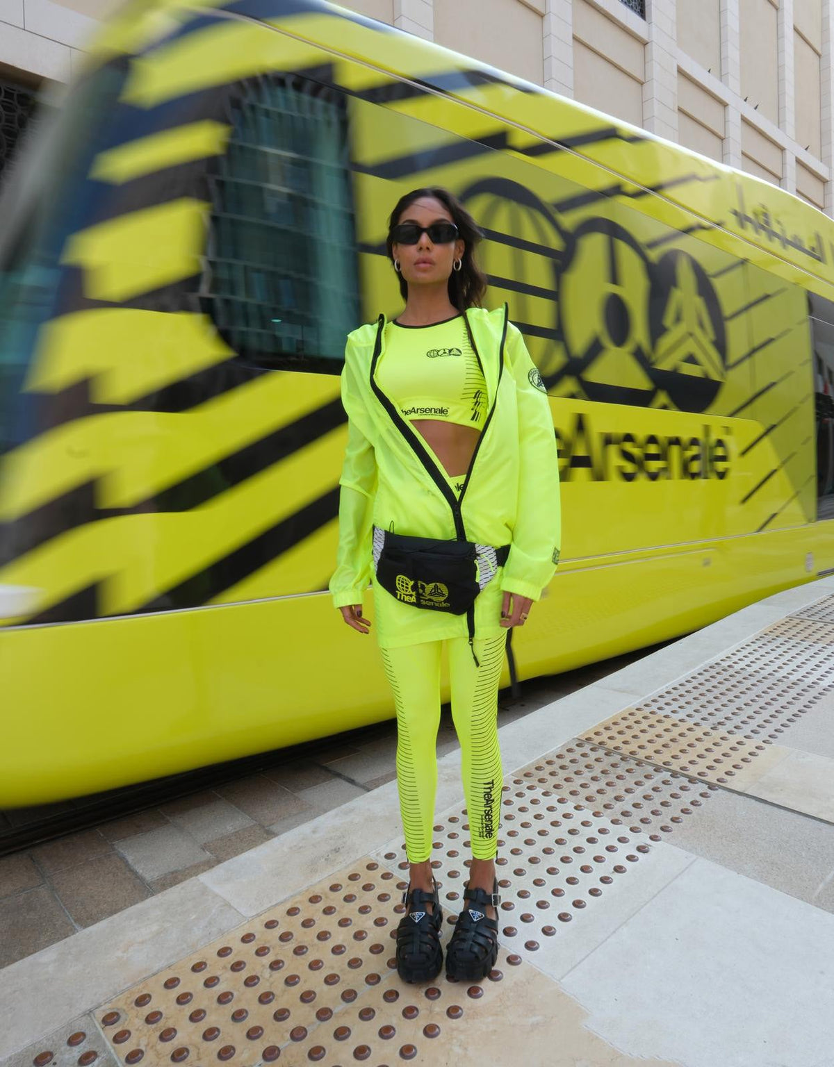 TECHNICAL MACHINES YOGA SET YELLOW BLACK