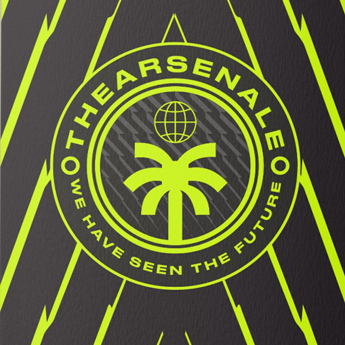 THEARSENALE PALM TREE SKATEBOARD