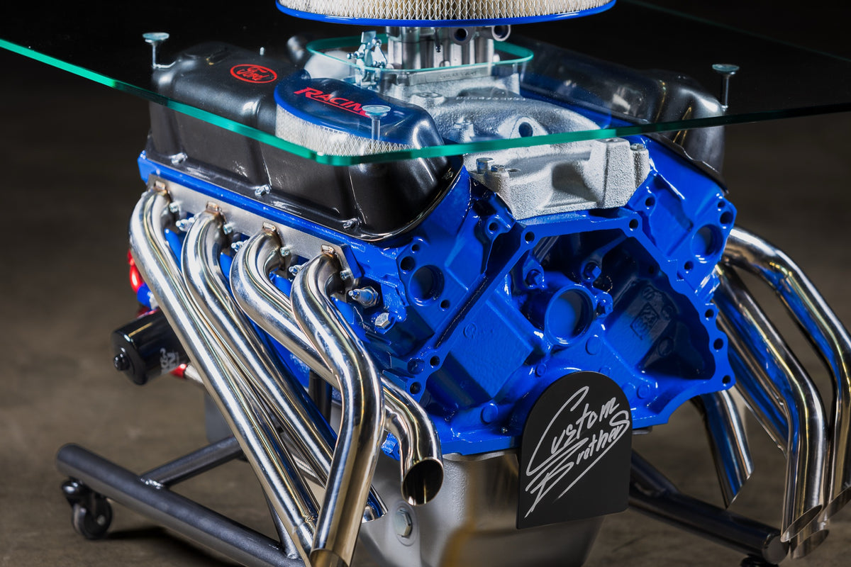 Ford Mustang V8 302 - American Muscle Table