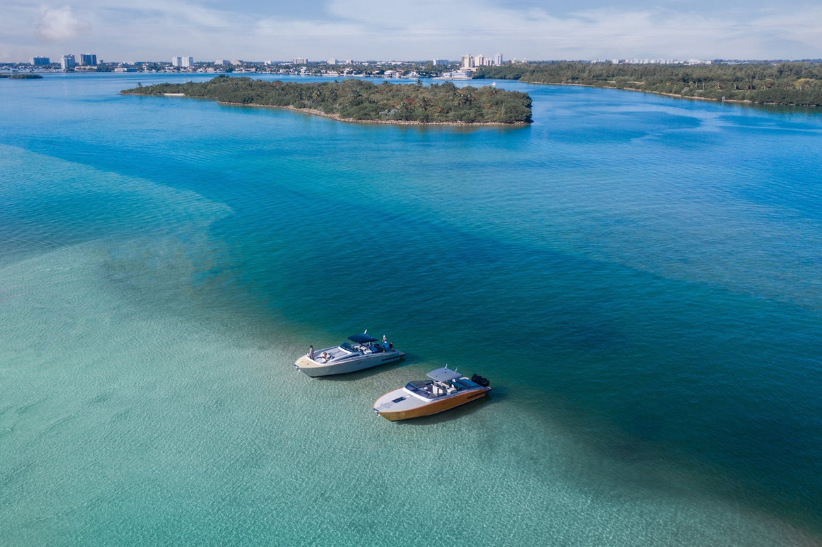 Canados Gladiator - Luxury Yacht