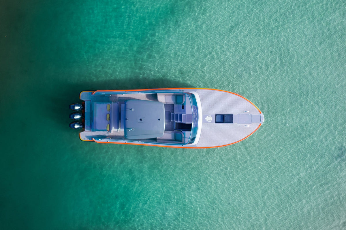 Canados Gladiator - Luxury Yacht