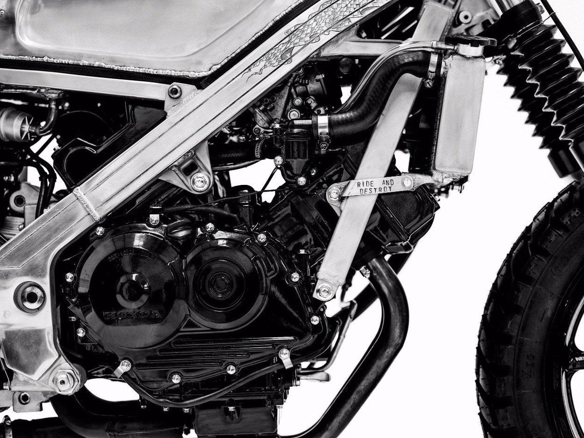 Honda VFR400 Tracker #28