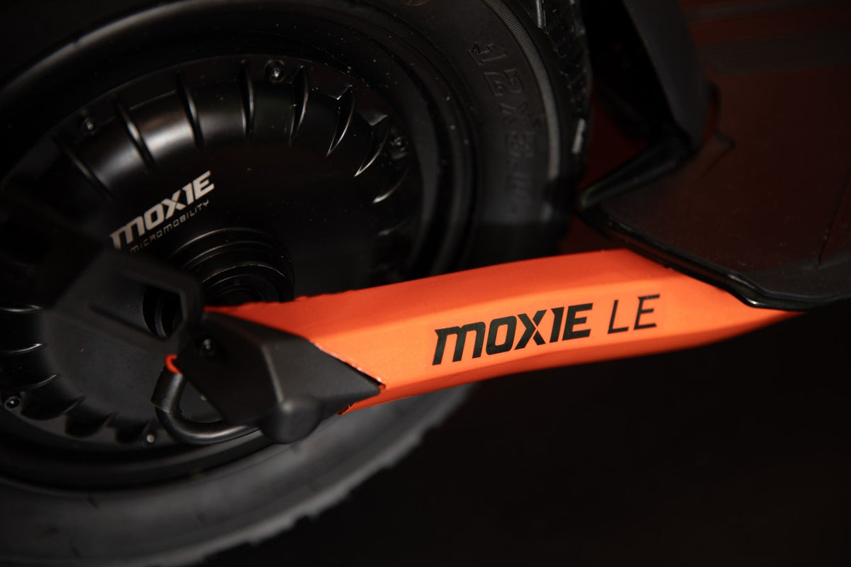 MOXIE FOR THEARSENALE SPECIAL EDITION