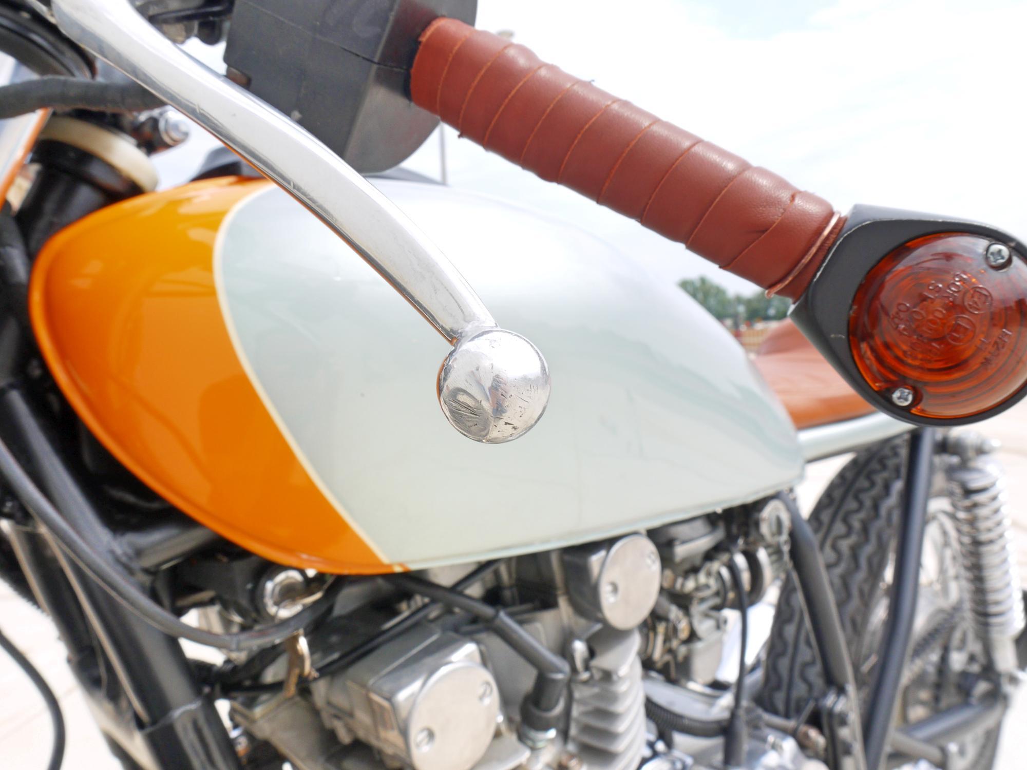 Suzuki GS400 Custom by Ugly Motors