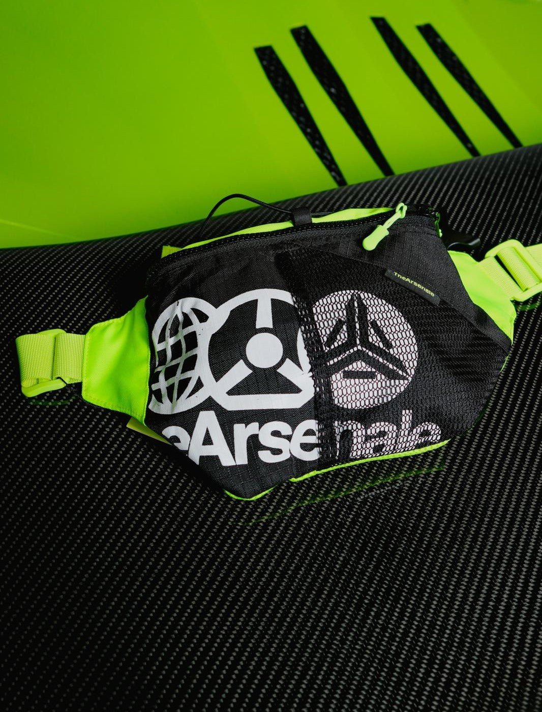 THEARSENALE MOBILITY BAG